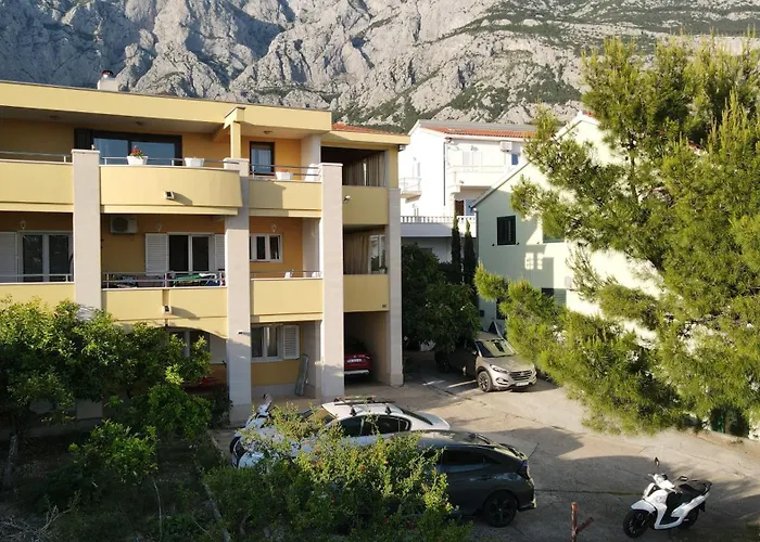 Dijana Gæstehus Makarska